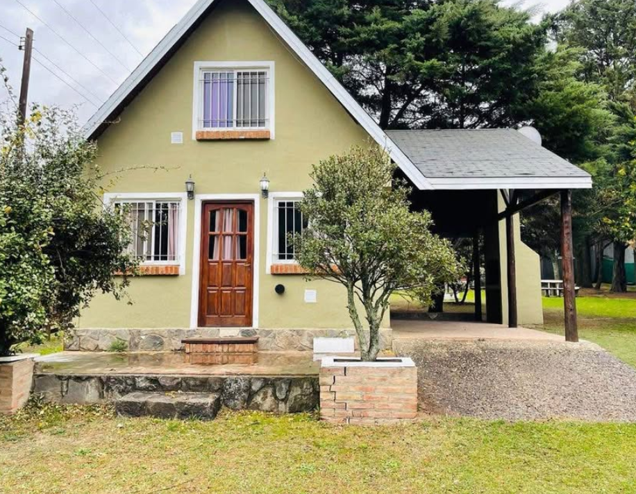 Casa con pileta, cabañas y 3 lotes juntos — El Vergel, Los Reartes — Global Calamuchita